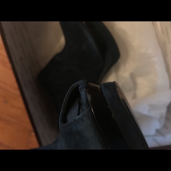 New Balmain suede Leather Ankle Boots Booties - Picture 5 of 5